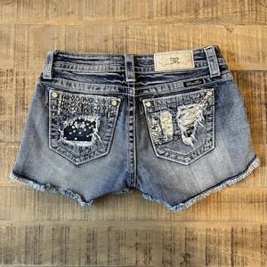 MISS ME Shorts Women's Size 27 (SEE MEASUREMENTS) Button Zipper Med Wash Sequins